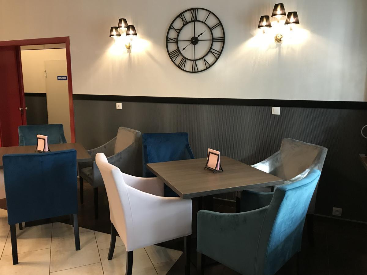 Hotel Marta Oława Kültér fotó