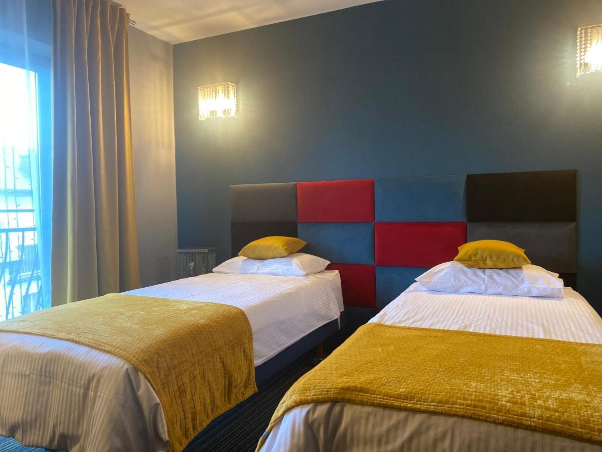 Hotel Marta Oława Kültér fotó