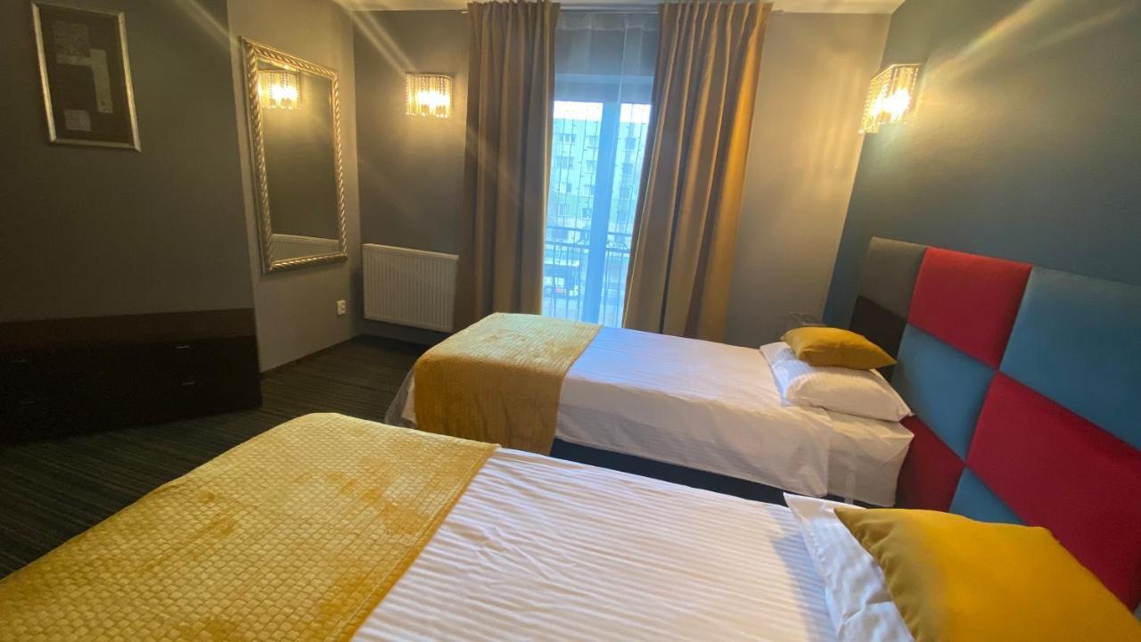 Hotel Marta Oława Kültér fotó